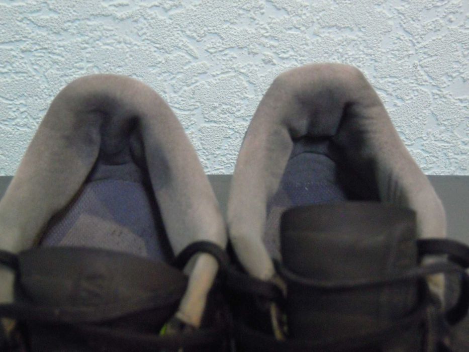 Футзалки сороконожки