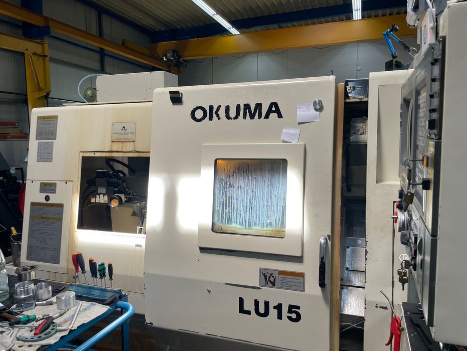 Токарний верстат (токарный станок) Okuma Lu15