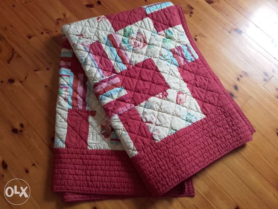 YVES DELORME czerwona w kwiaty róże narzuta na łóżko styl patchwork