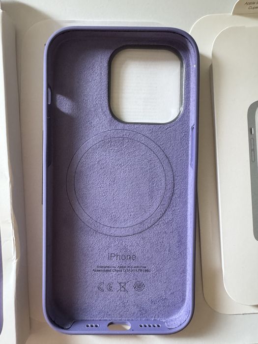 Оригінальний Фіолетовий чохол для iPhone 14 Pro — новий