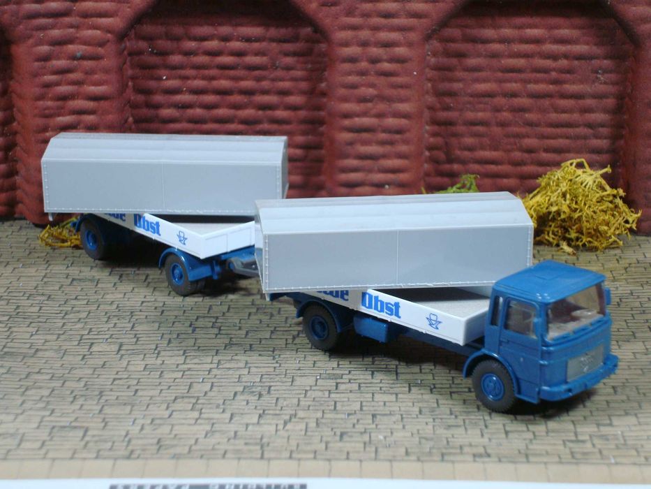 Wiking 424 - MAN / Camião Plataforma com Reboque "Elbe Obst" / Usado