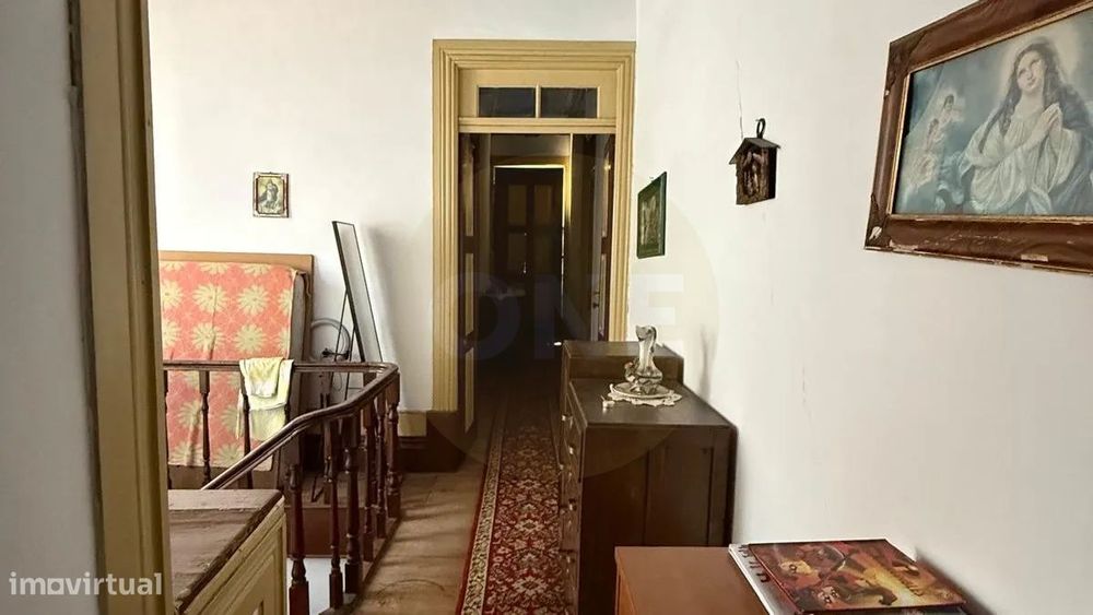 Moradia à  venda em Santo Adrião Armamar