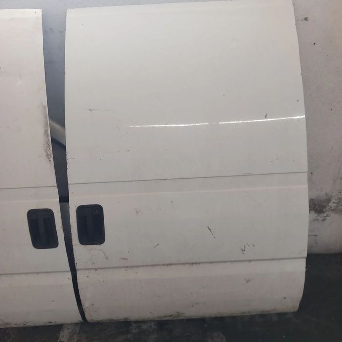 Portas laterais citroen jumpy