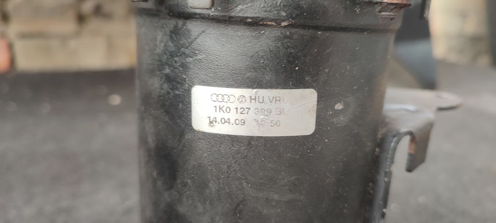 Корпус паливного фільтра Гольф 5 6 шкода октавіа А5 пасат б6 гольф 6