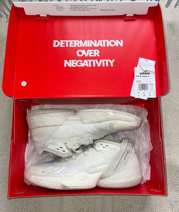 Tênis adidas D.O.N. Issue 4