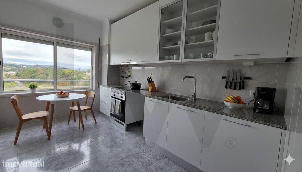 Moderno Apartamento T2 em Paço de Sousa, Penafiel