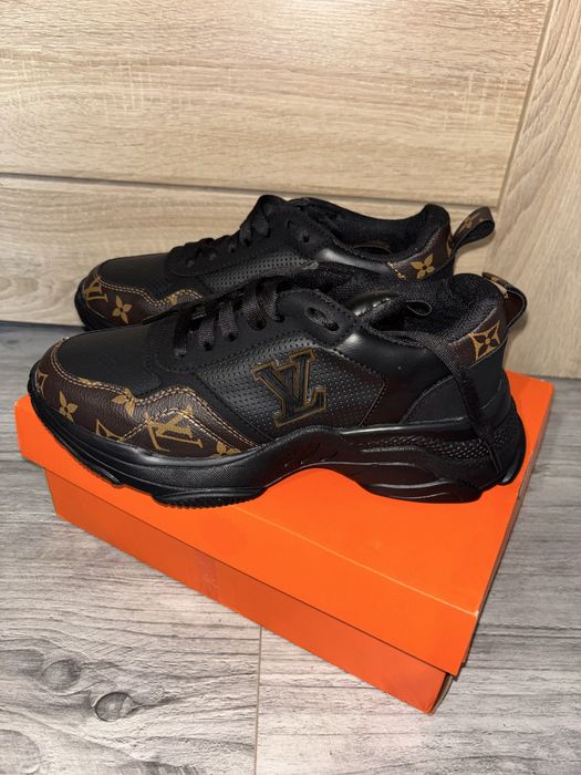 BuTy snakersy luis vitton 39 nowe