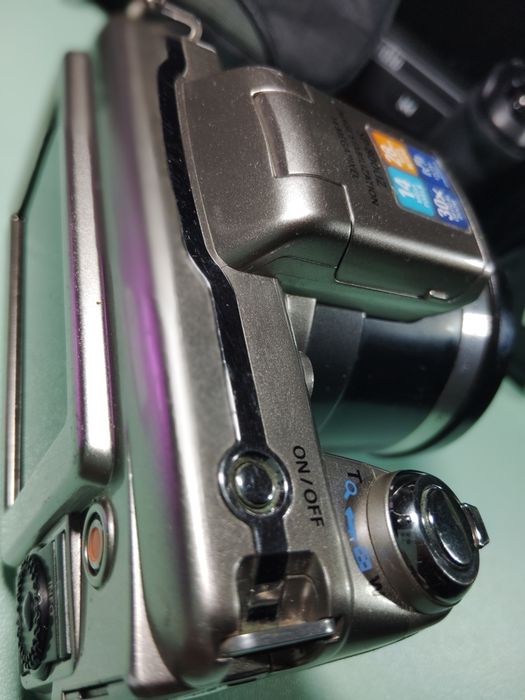 Olympus SP 800uz aparat 30 x optyczny zoom dwa razy stabilizacja obraz