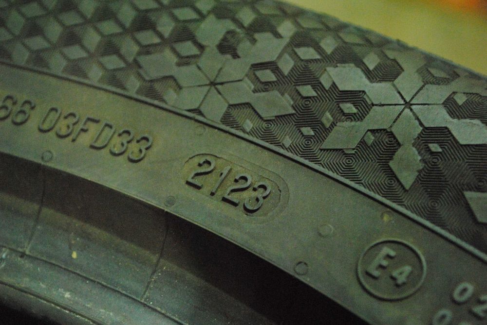 Continental 255/50 R19
