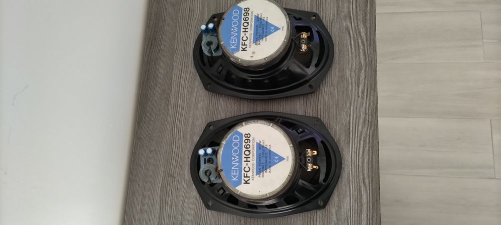 2 colunas Kenwood 300w