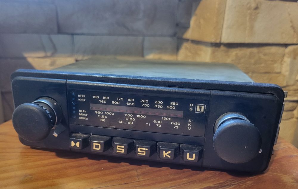 Radio kolekcjonerskie REKORD