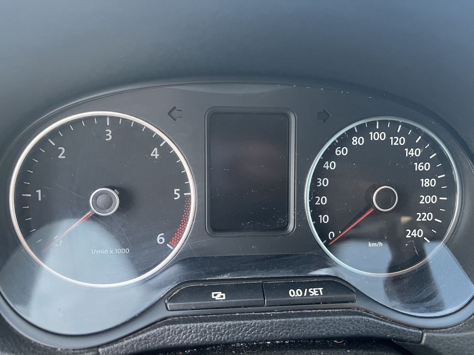 Volkswagen Polo 1.2 — photo 5
