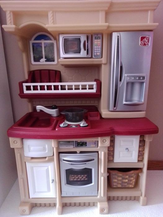 Cozinha de brincar Step2 dos EUA