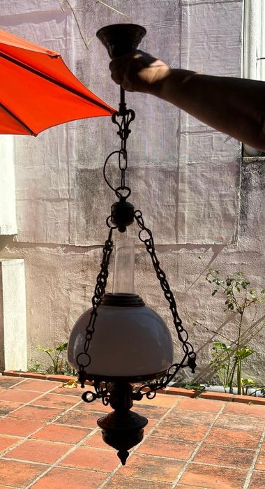 Candeeiros vende -se