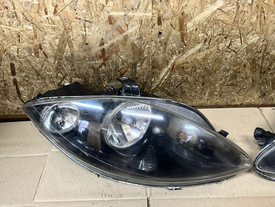 Передні фари Seat Altea Toledo Сеат Альтеа Толедо 2004-2009