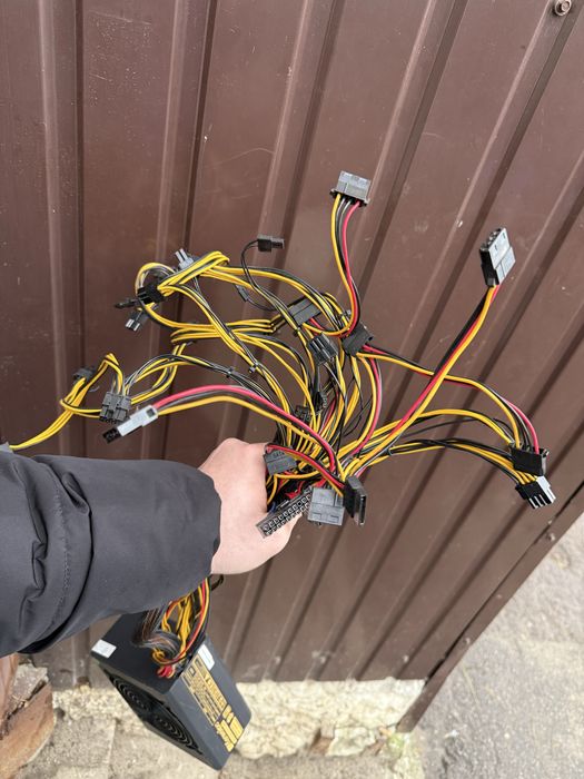 Блок живлення Kenwei 1600W