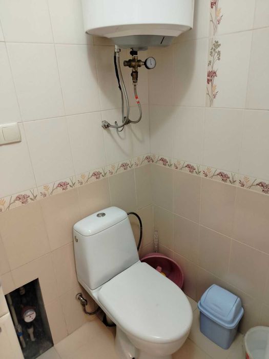 Продам дві комнати блоком з  власними вдобствами.