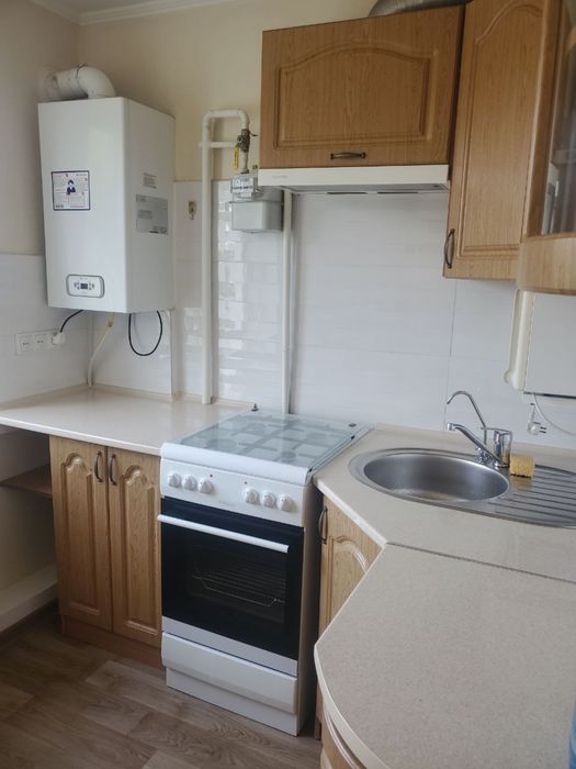 Здається 2 кімнатна квартра район 5/5