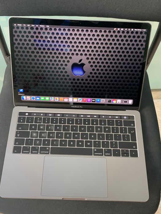 MacBook Pro 13 2019 i5 8GB RAM 128GB SSD Recondicionado Certificado
