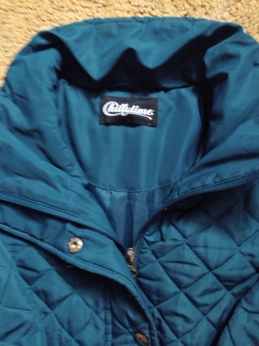 Продається  Куртка жіноча