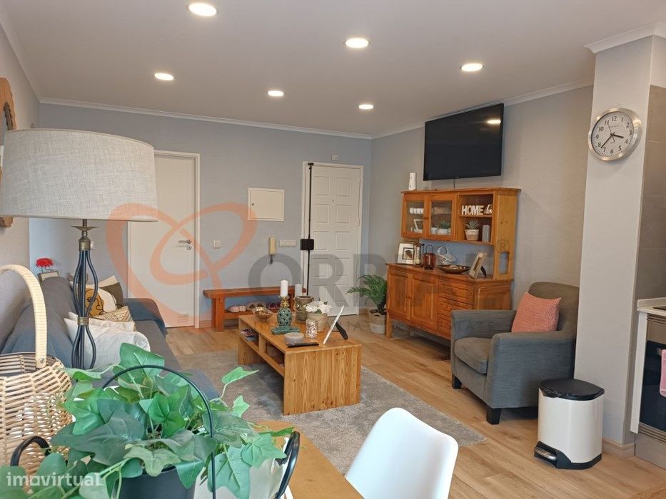 Apartamento T1 totalmente renovado para venda em Albufeira