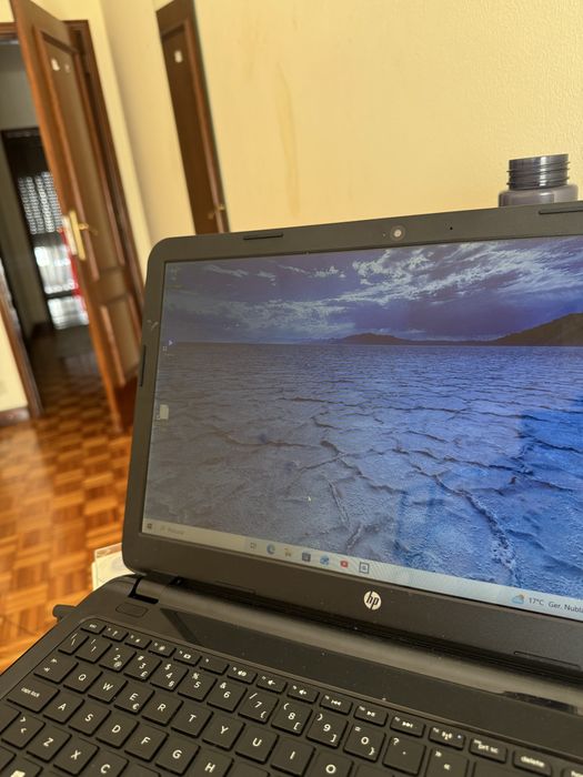 Computador HP preto