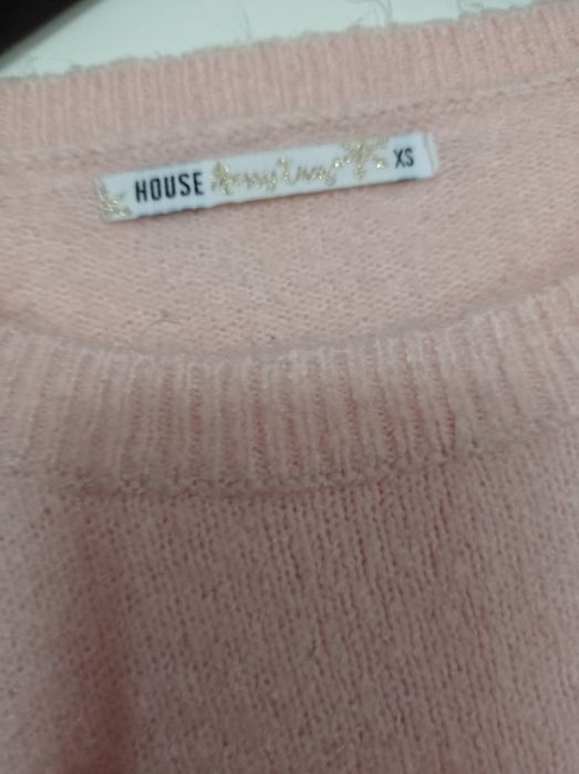 Piękny sweter damski zimowy house XS