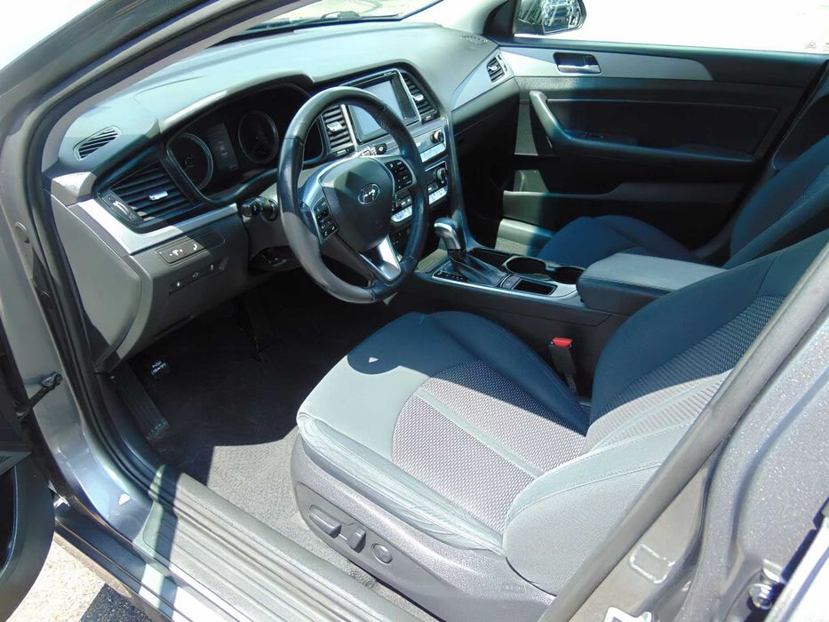 Hyundai Sonata Limited      2019