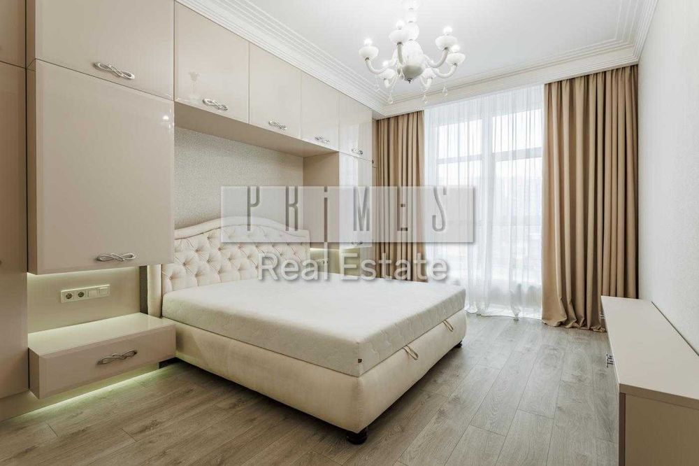Продаж 3к квартира 80м2 ремонт Французький квартал Василя Тютюнника 51/1А Центр