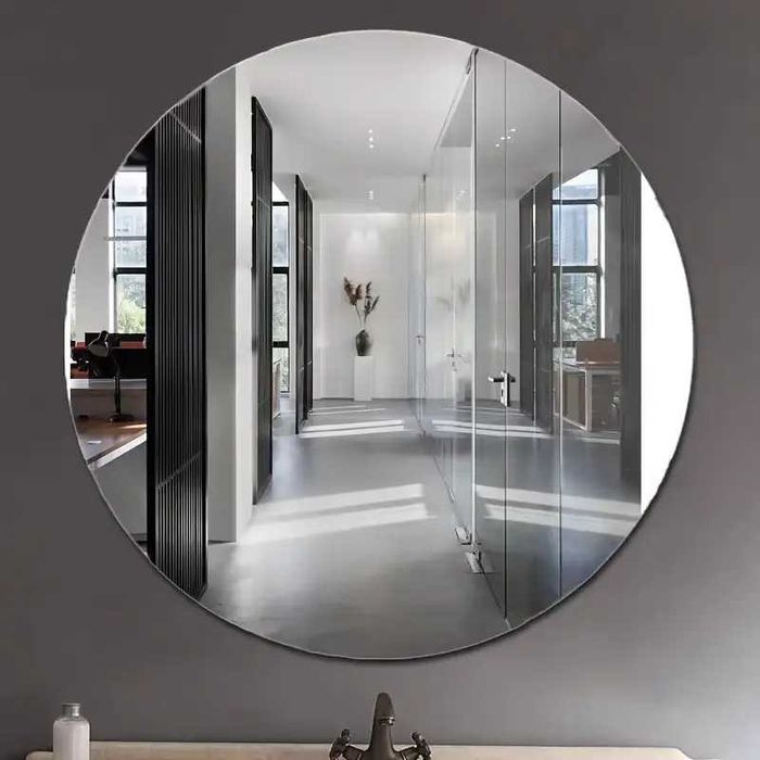 Безопасные  самоклеющееся  зеркала