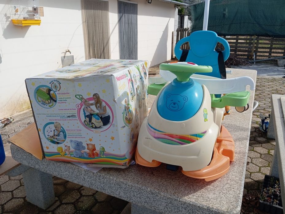 Vendo carrinho bebé multifunções