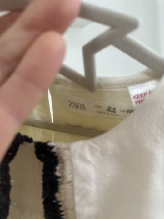 Дитяча Сукня Zara натуральний льон дуже красива 3-4 .натур