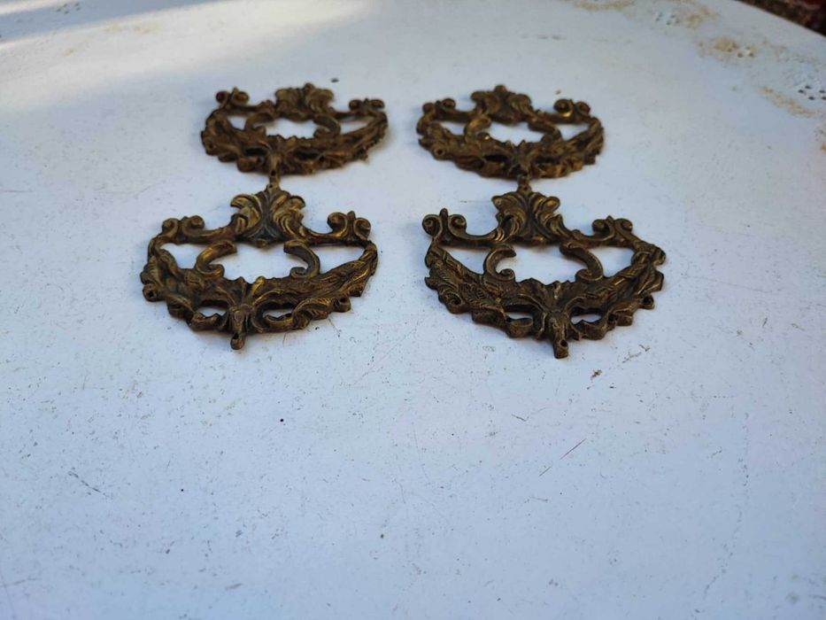 Secesyjna mosiężna aplikacja do mebel,komoda,zegar,jednakowe,cena za 1
