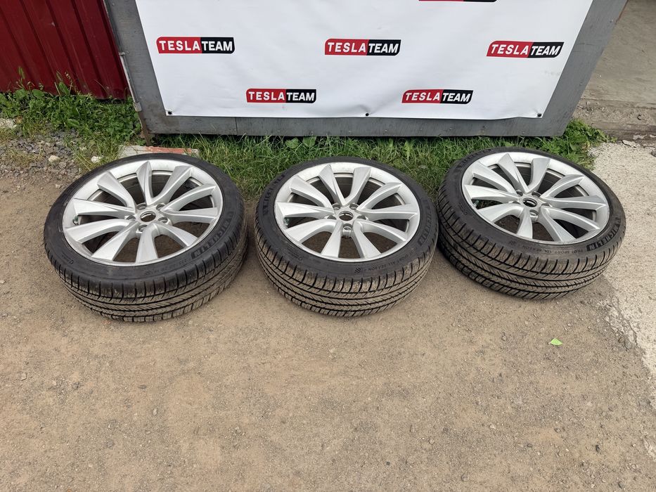 Диск r19 tesla model 3