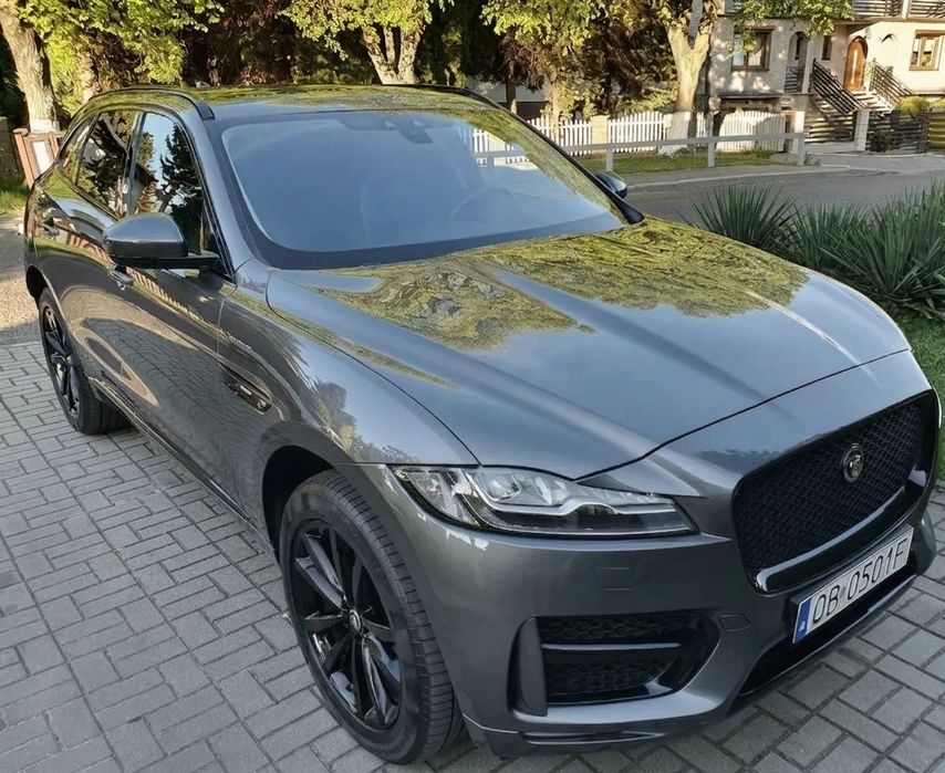 Jaguar F-Pace