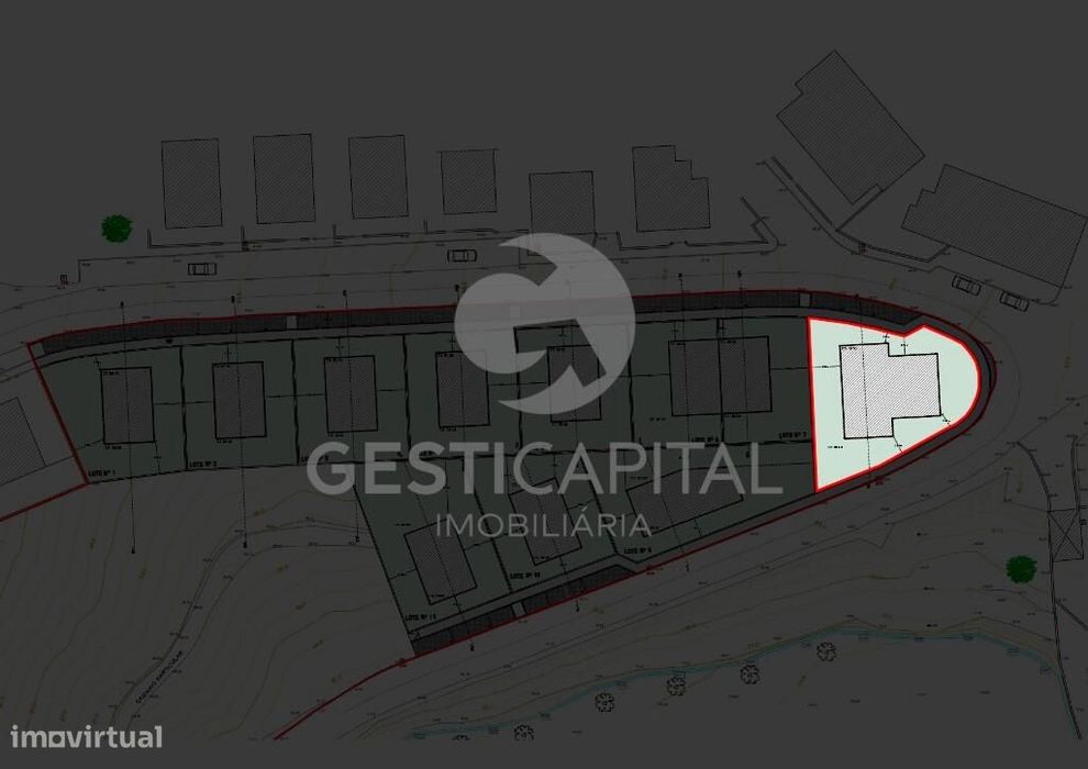 Lote de terreno com 550 m2 no Marco