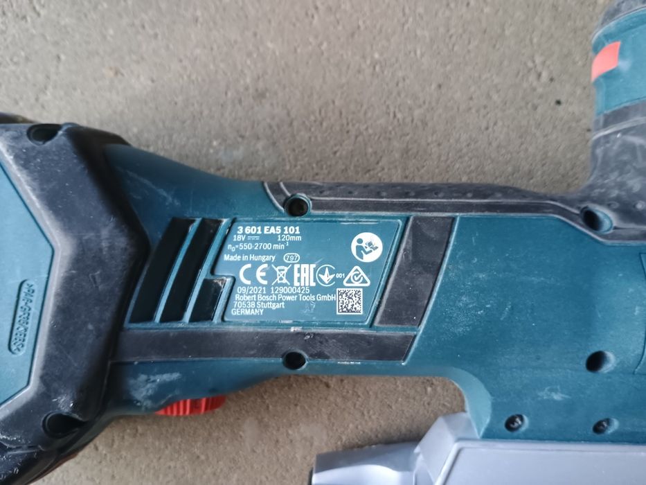 Wyrzynarka akumulatorowa Bosch GST 18V -Li  S + aku 5,0 ah + L-boxx