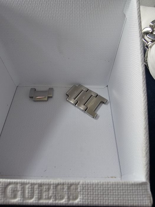 Zegarek Guess  Baron