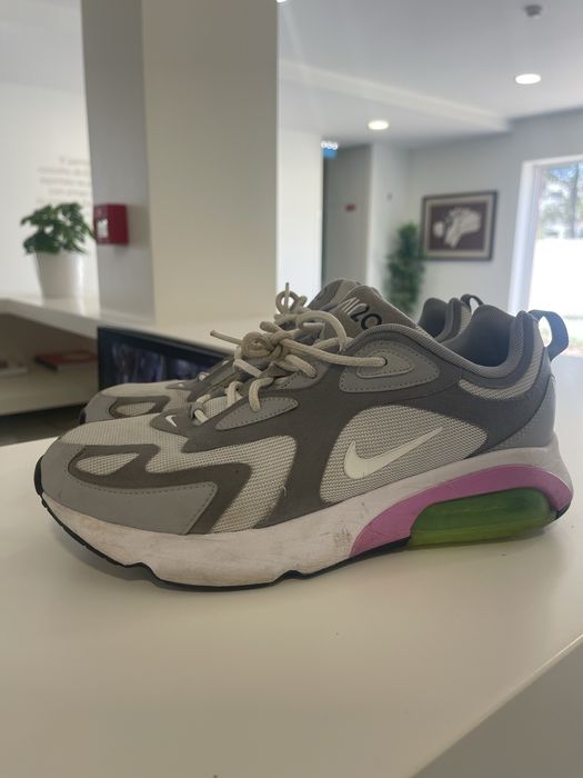 Nike air 200  n42.5