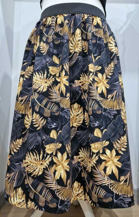 Spódnica dzianinowa w złote liście, 2XL(44)