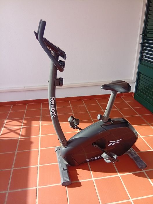 Bicicleta de desporto estática