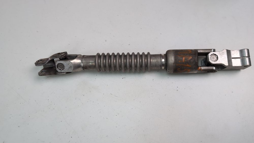 Вал рульової колонки, нижній для BMW 2 Series Gran Coupe 2020-2024