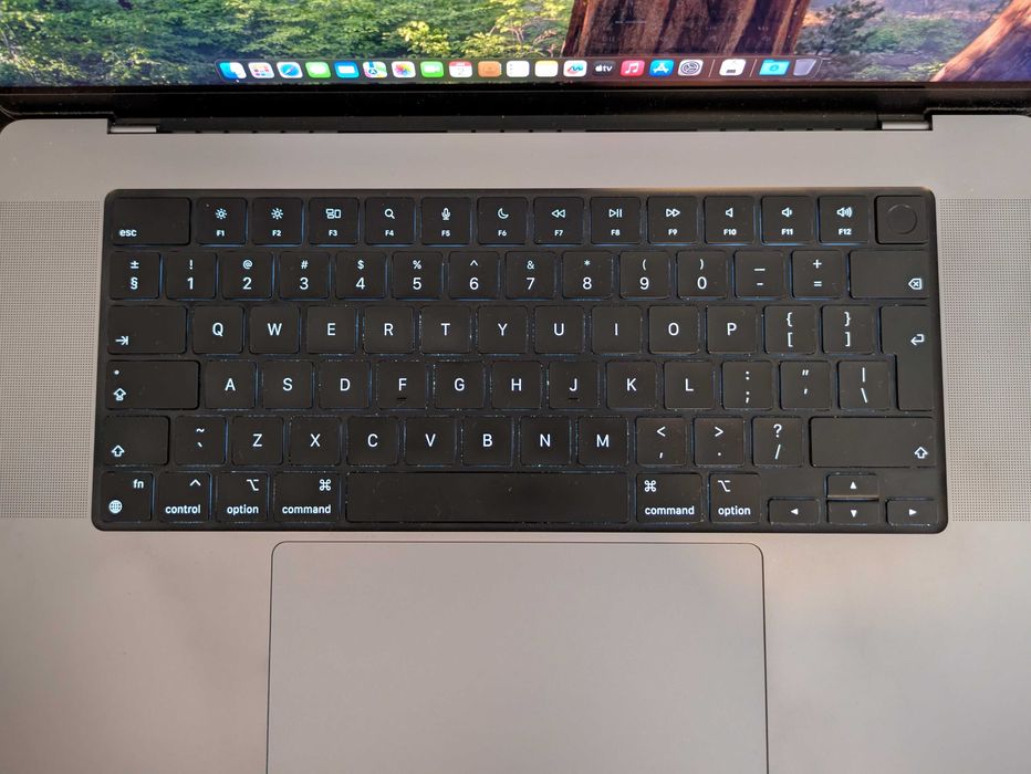 MacBook Pro 16” M2 Max 2023, 32GB RAM, 1TB SSD - Como novo