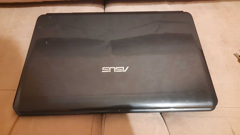 Монитор ASUS рабочий.