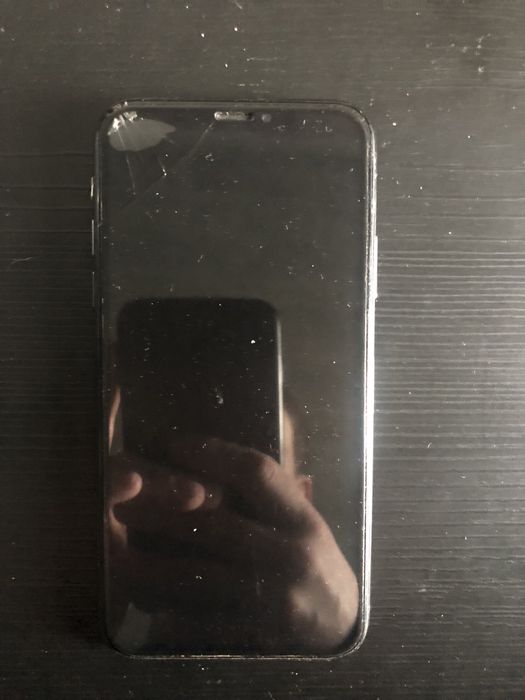 Продам Iphone 10