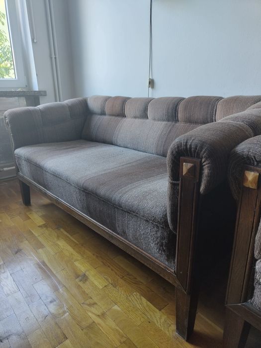Kanapa i dwa fotele  tapicerowane - zestaw wypoczynkowy do salonu PRL