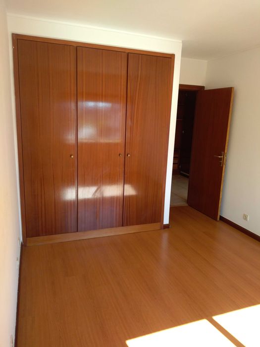 Arrenda-se Apartamento T2 Valongo