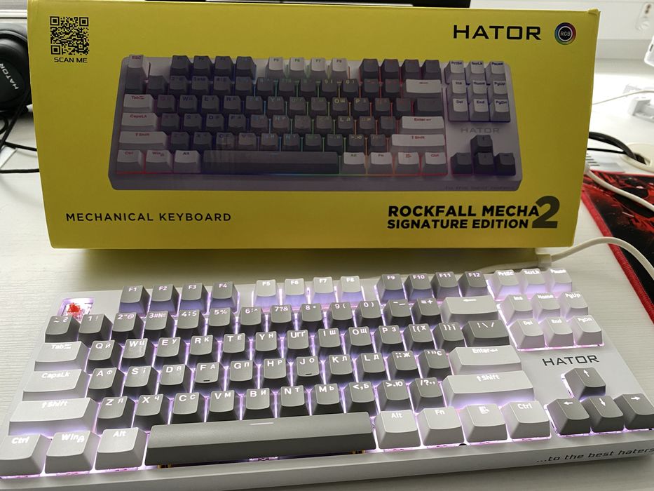 Hator Rockfall 2 Signature Edition + кейкапи. Ігрова клавіатура