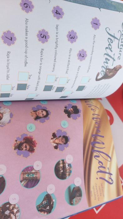Aladdin 1000 Sticker Book