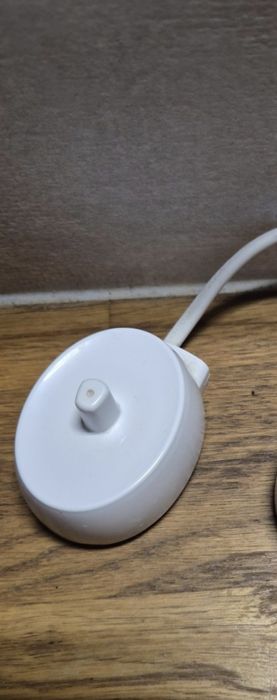 Szczoteczka elektryczna dla dziecka oral-b myszka mini